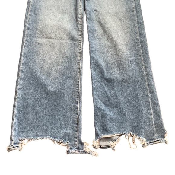 Splendid High Rise Flared Leg Button Fly Light Wash Destroyed Hem Jean Size 25 - Picture 10 of 13